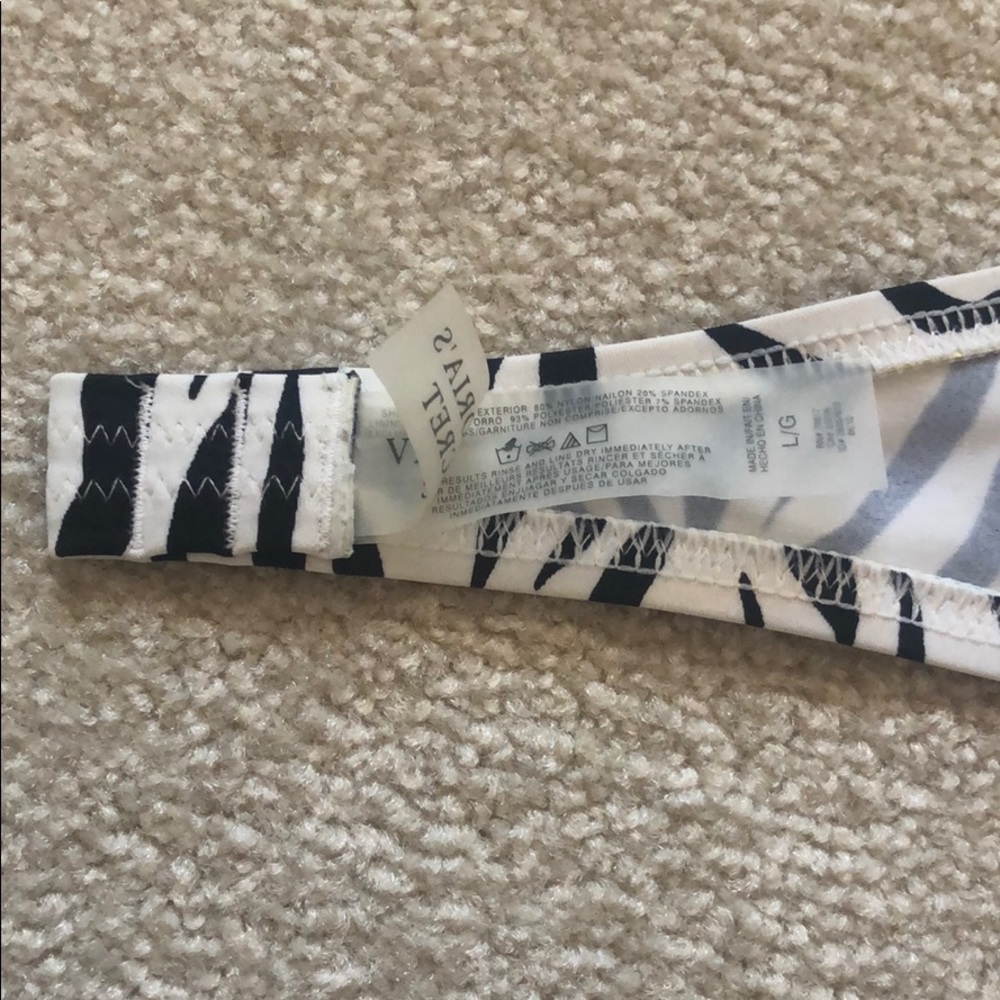 Zebra pattern bikini top - Picture 4 of 7